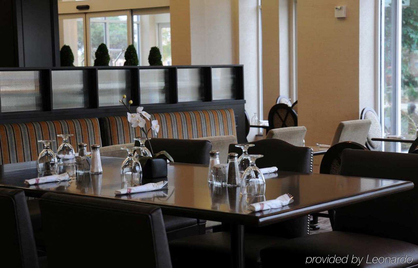 Hilton Garden Inn New Braunfels Restoran fotoğraf